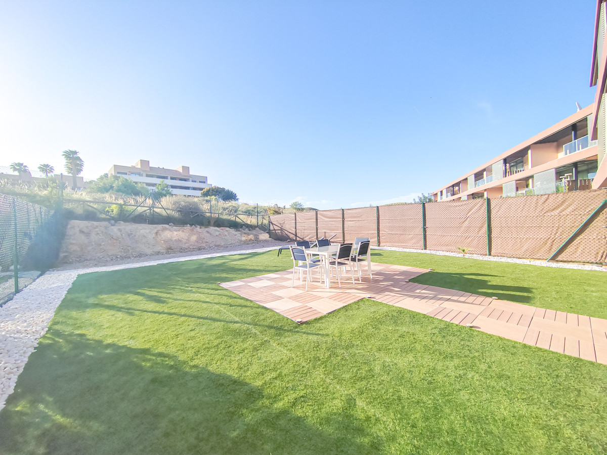 Piso en venta con jardín